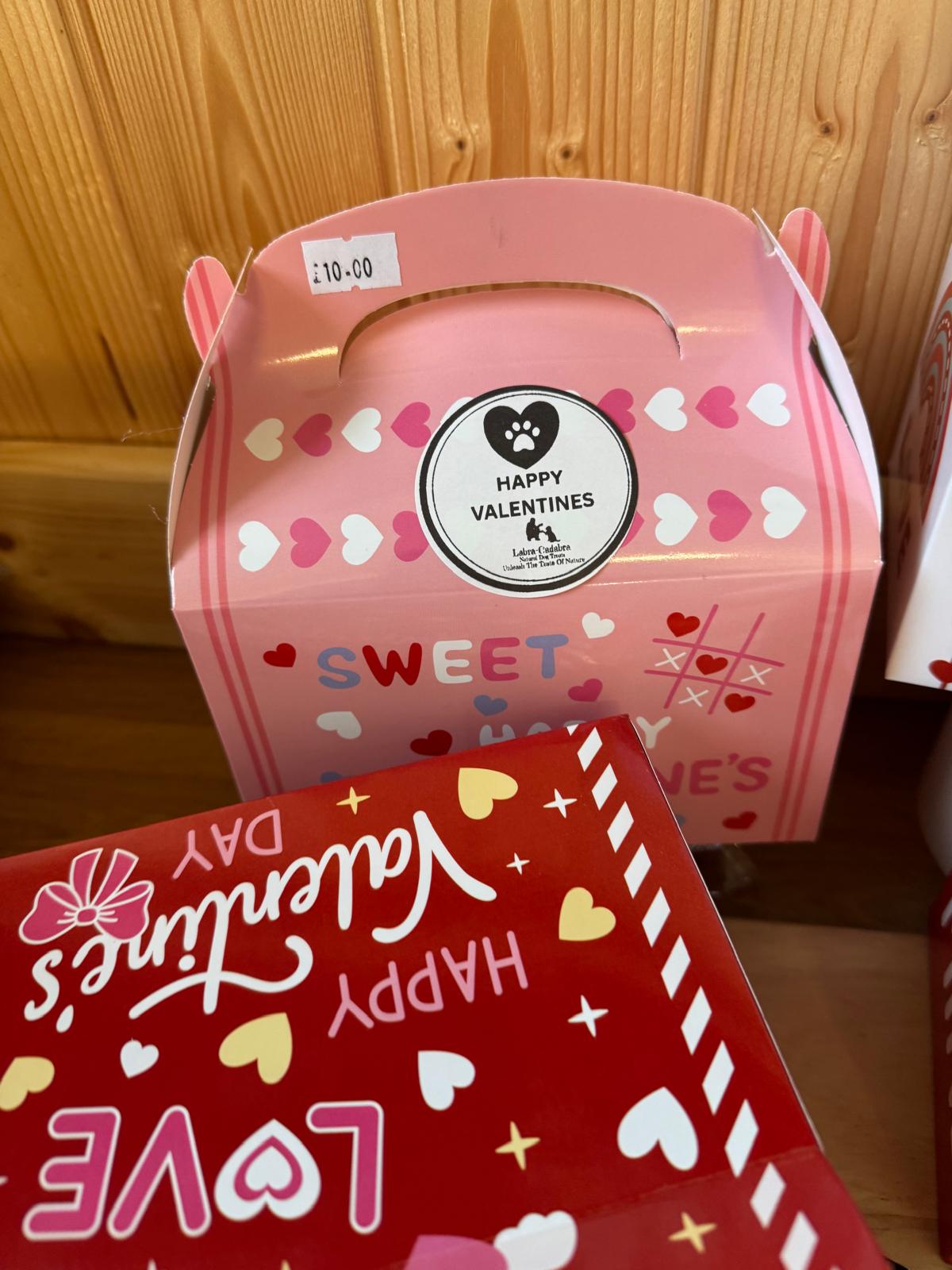 Medium Valentines Selection Box