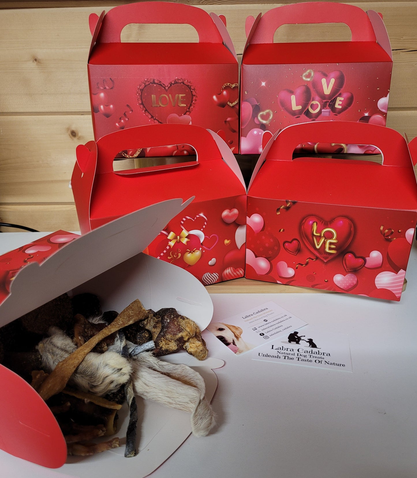 Medium Valentines Selection Box