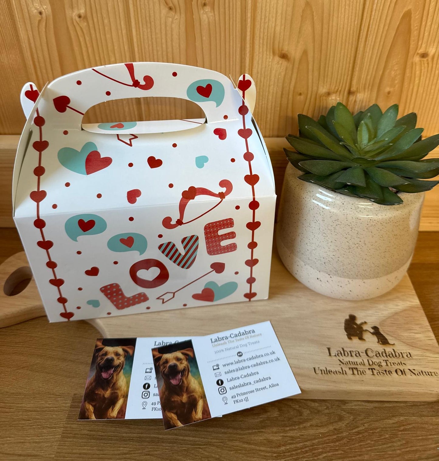Medium Valentines Selection Box
