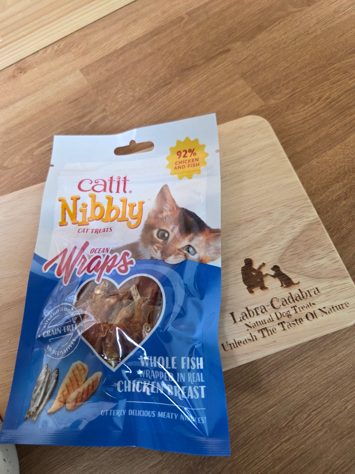 Catit Nibbly Wraps – Chicken &amp; Anchovy Cat Treats